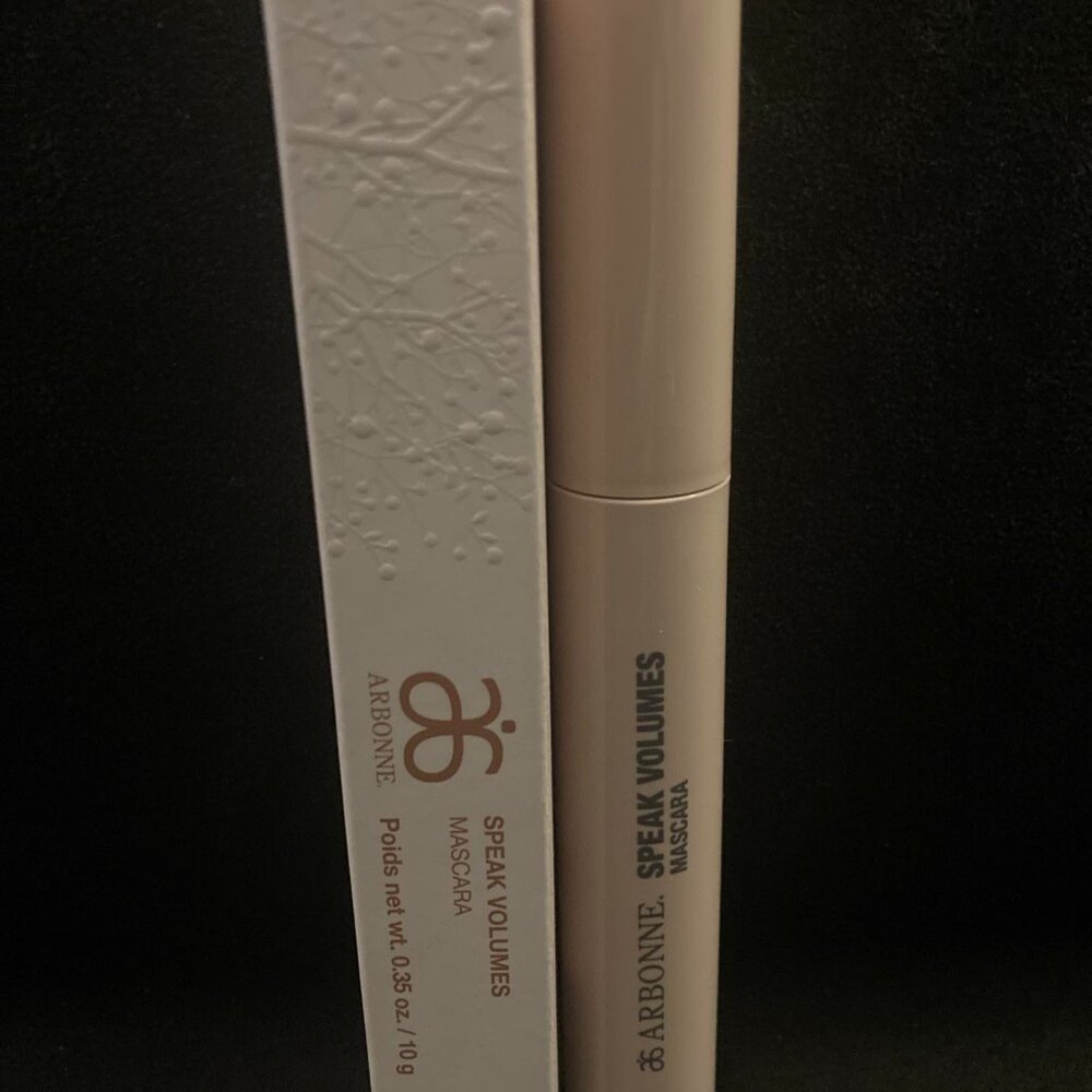 NIB Arbonne Speak Volumes Mascara - Fast Ship!